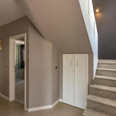 度假居 Lovely In With Sauna *