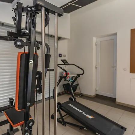 度假居 Lovely In With Sauna 伊莫茨基