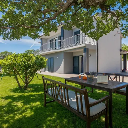 Lovely In With Sauna