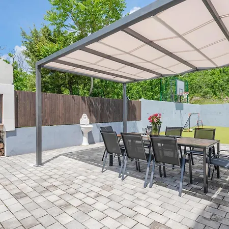 Lovely In With Sauna *